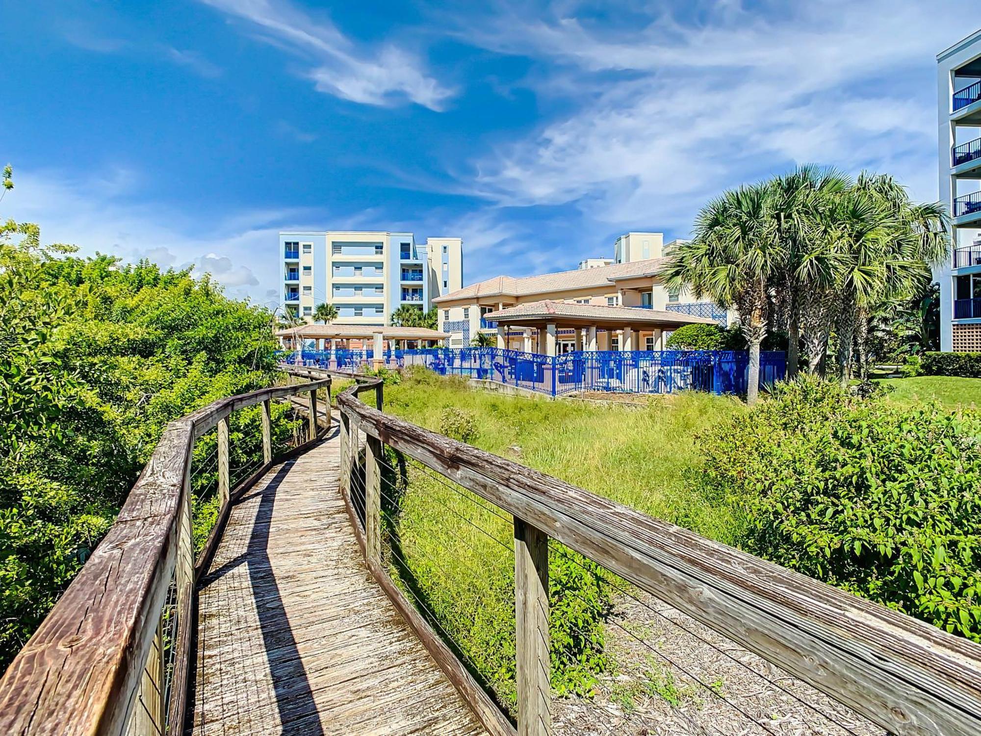 Large Corner Unit At Ocean Walk With Sneak Peak Of The Ocean ~ Ow20-501 Lejlighed New Smyrna Beach Eksteriør billede